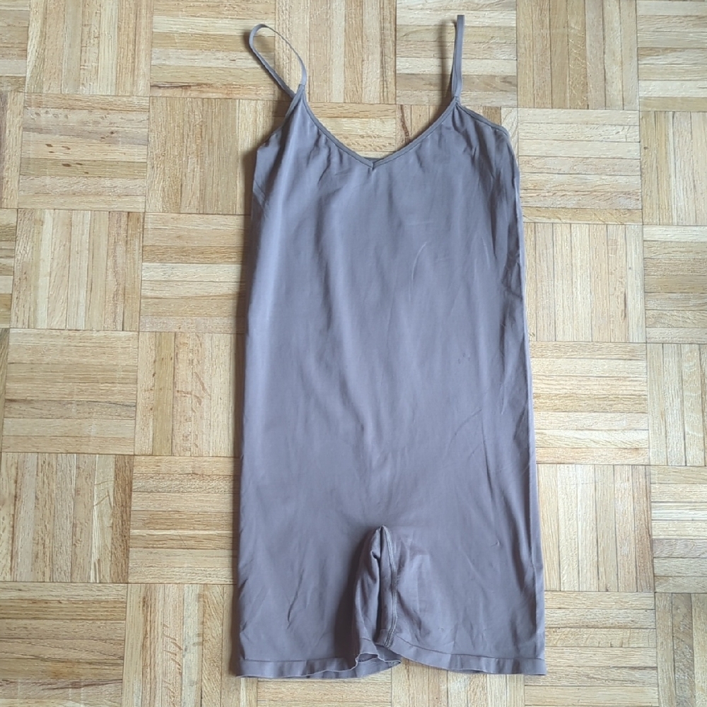Babaton Taupe V-Neck Romper Aritzia M/L
